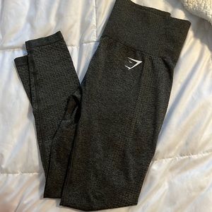 dark green gymshark leggings size small